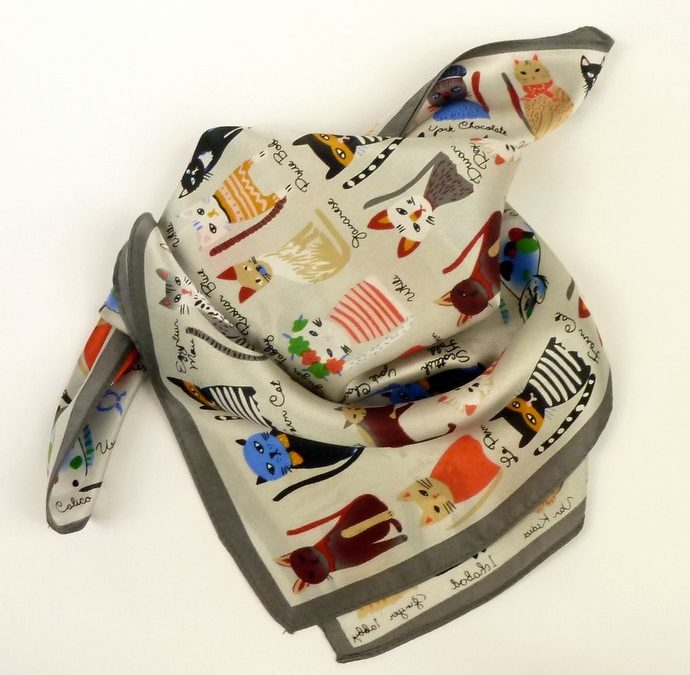 Apaszka gawroszka jedwabna koty