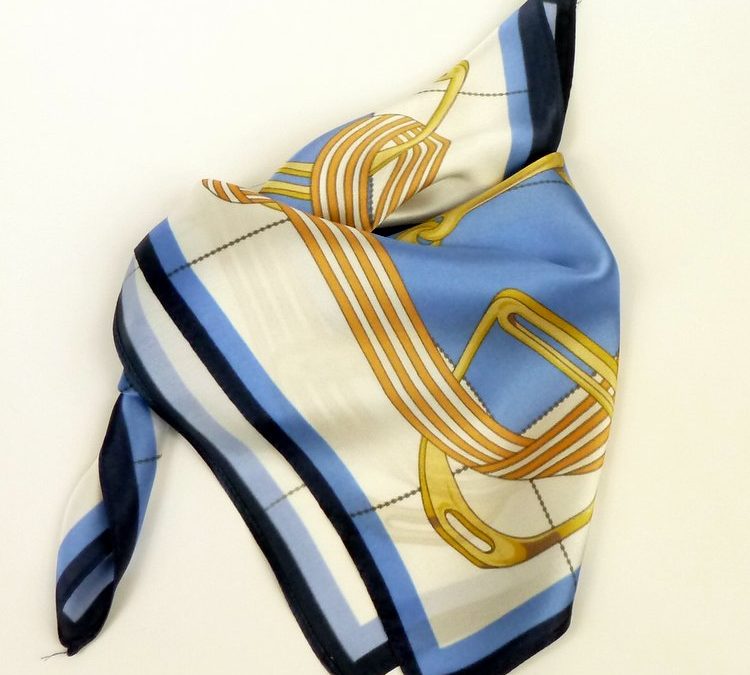 Apaszka gawroszka jedwabna strzemiona