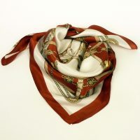 Elegancka apaszka jedwabna