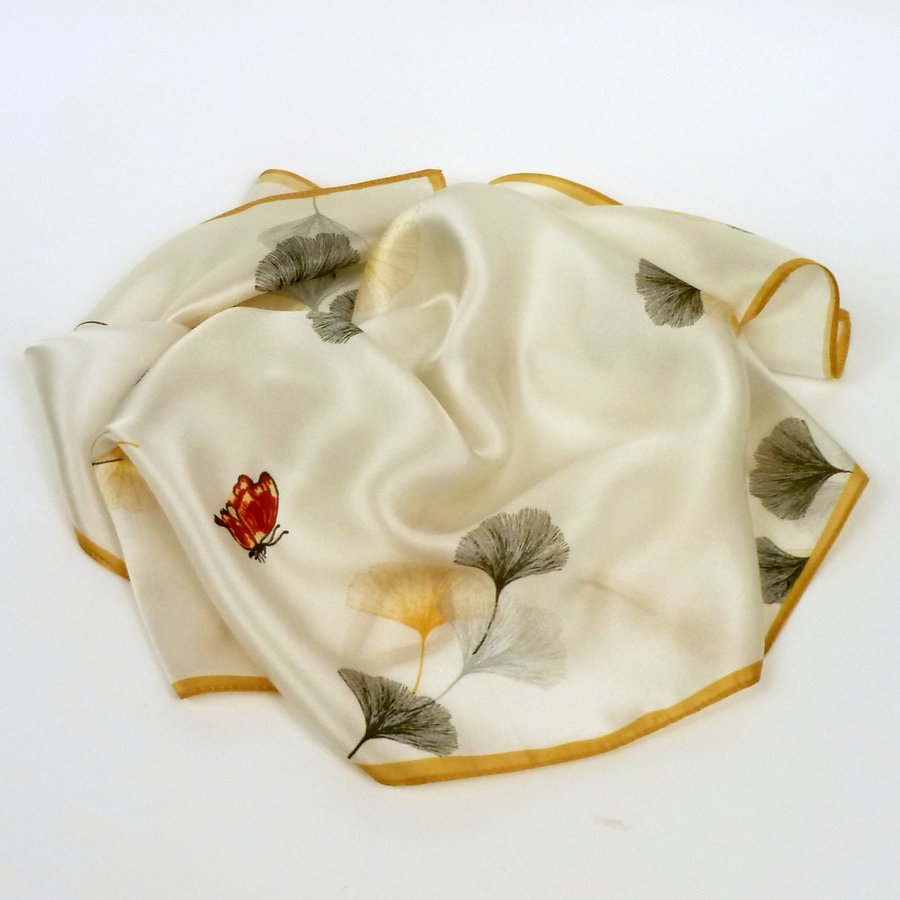 Jedwabna apaszka gawroszka miłorząb