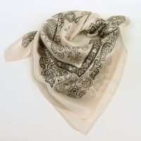 Apaszka jedwabna, elegancka