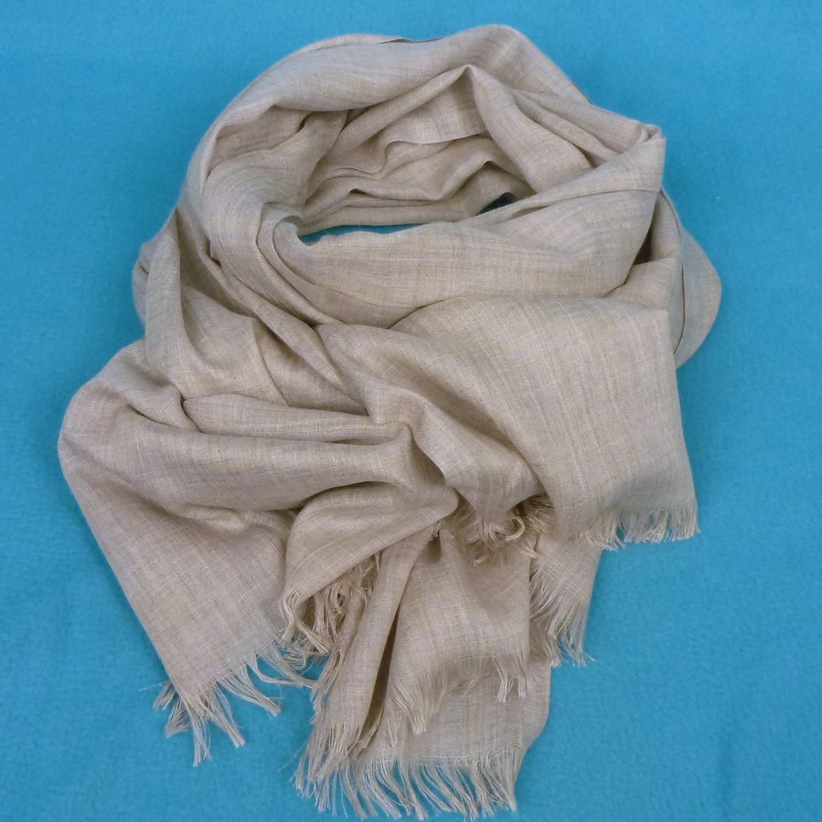 Cienki szal damski melanżowy