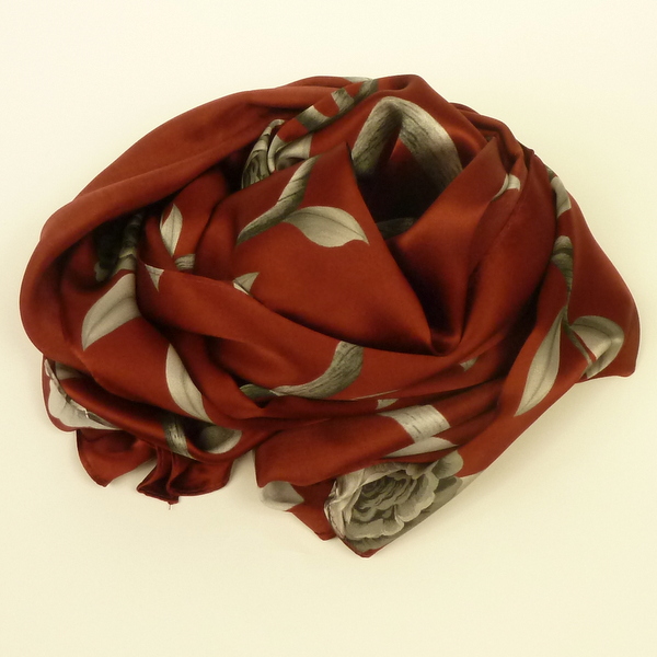 Cienki szal jedwabny bordowy - obrazek 2