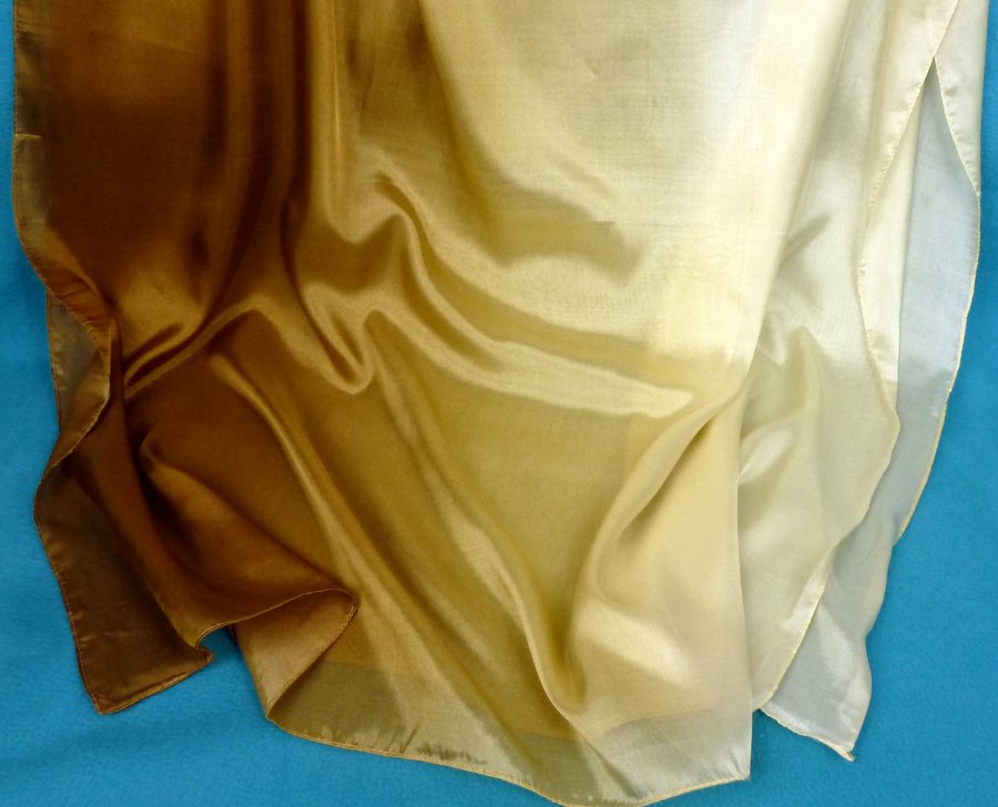 Szal pareo cieniowany